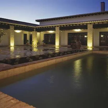 Rural La Alcanacia Hotel 3*
