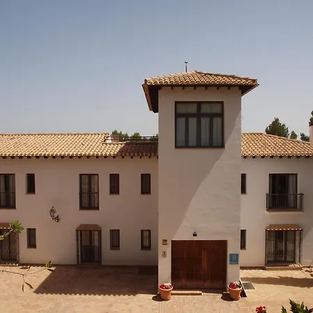 Rural La Alcanacia Hotel 3*