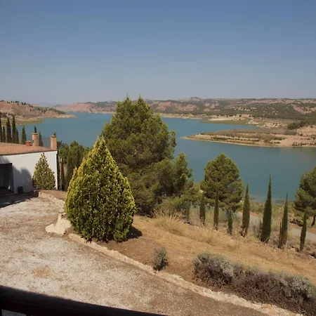 Rural La Alcanacia 3*