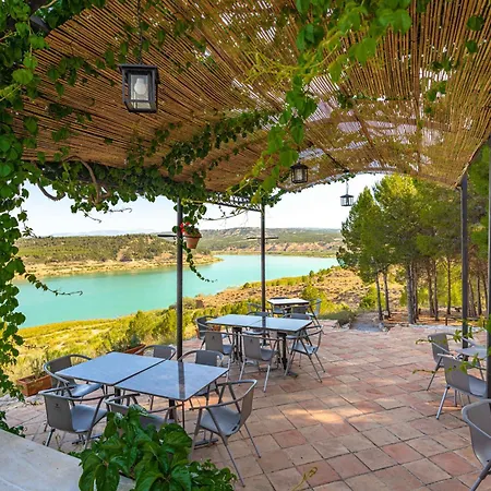 Rural La Alcanacia 3*
